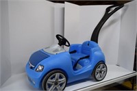 Plastic Car Ride/Toy
