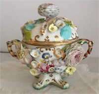 CAPODIMONTE STYLE VINTAGE FOOTED, LIDDED