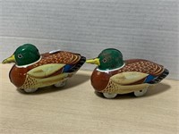 Pair Of Tin Windup Ducks - Made In Japan