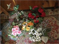 assorted mini door wreaths aritificial flowers
