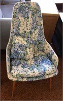 Floral cushioned chair