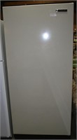 GIBSON BUDGET MASTER UPRIGHT FREEZER