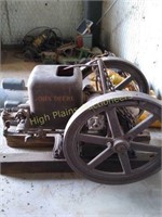 John Deere Hit & Miss Engine, Engine Free