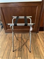 Metal tray 3 stands