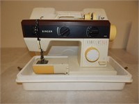 Singer Sewing Machine & Case
