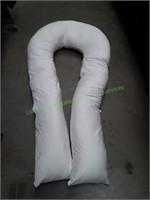 White Body Pillow / Pregnancy Pillow