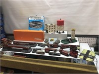 I rage Ho Scale Train parts track buildings and