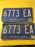Vintage pair of 1971 Maryland license plate