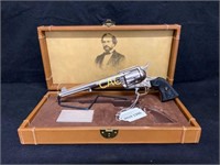 Colt 1873 SA Colt Frontier 44-40 Revolver 1061PC