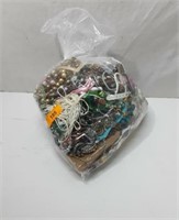 25 lb Bag of Costume Jewelry z11b