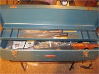B330 - Tool Box and tools