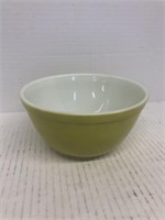 Green Pyrex bowl
