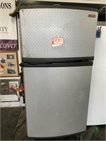 Gladiator refrigerator