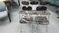 Lot of 4 Black rolling chairs