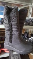 Ladies tall winter boots size 7