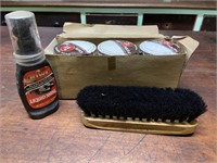 Shoe Polish / Brush