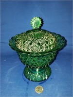 VINTAGE EMERALD GREEN COVERED CANDY DISH