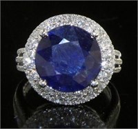 14kt White Gold 6.92 ct Sapphire & Diamond Ring
