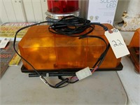 MAGNETIC EMERGENCY AMBER FLASHING STROBE LIGHT