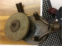 Vintage hand crack grinder