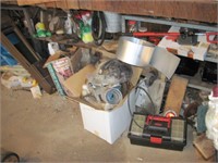 G421 - Content of area under garage storage