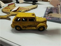 CAST IRON YELLOW CAB TAXI