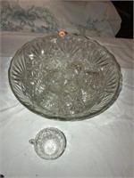 Petty Clear Glass Punch Bowl & Cups
