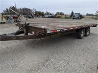 Pennant 18x102 deck over flat bed trailer