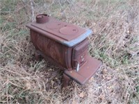 Cast iron wood stove