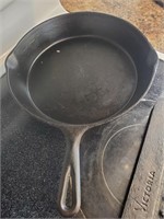 8' Cast Iron Frying Pan, No Markings