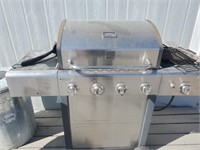 Kenmore Outdoor Grill W/ Propane Tank, Some Acces.
