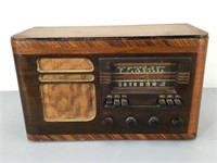 Vintage Tube Radio -Short Wave & Broadcast -as is