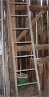 14 Rung Wooden Step Ladder