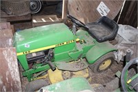 John Deere Lawn Tractor 100