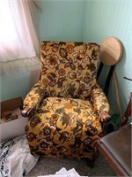 chair, w/flower print