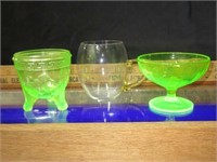 3pcs Inc. Vaseline Glass