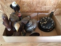 Cast iron skillet clock, 2 eagle pieces
