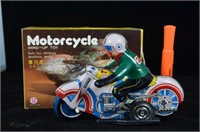 VINTAGE TIN  WIND UP TOY - MOTORCYCLE