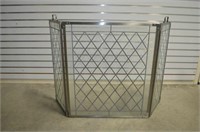 LEADED GLASS 3 SECTION FIREPLACE SCREEN