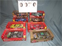 LARGE LOT OF NASCAR TOY CARS