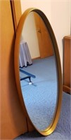 Lg oval mirror