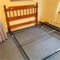 Bed frame and headboard- queen