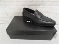 Mens New DKNY Size 7.5 Shoes