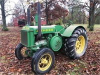 John Deere D Tractor