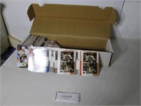 ASSORTED HOCKEY CARDS IN BOX