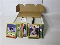 ASSORTED BASEBALL CARDS IN BOX