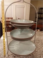3 tier stand with bowls/plate