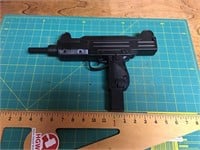 Toy gun made in Hong kong