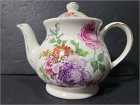 Wellington of England porcelain teapot