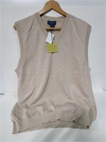 New w/ tags Bloomingdales 100% wool vest